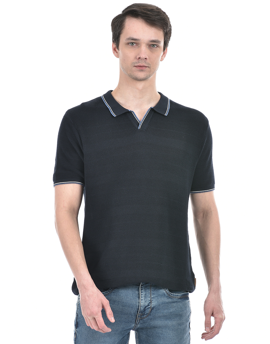 Numero Uno Men Solid Blue T-Shirt